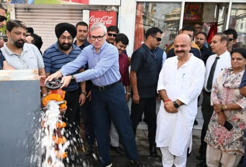 CM Omar inaugurates upgraded Residency Road–High Street in Jammu