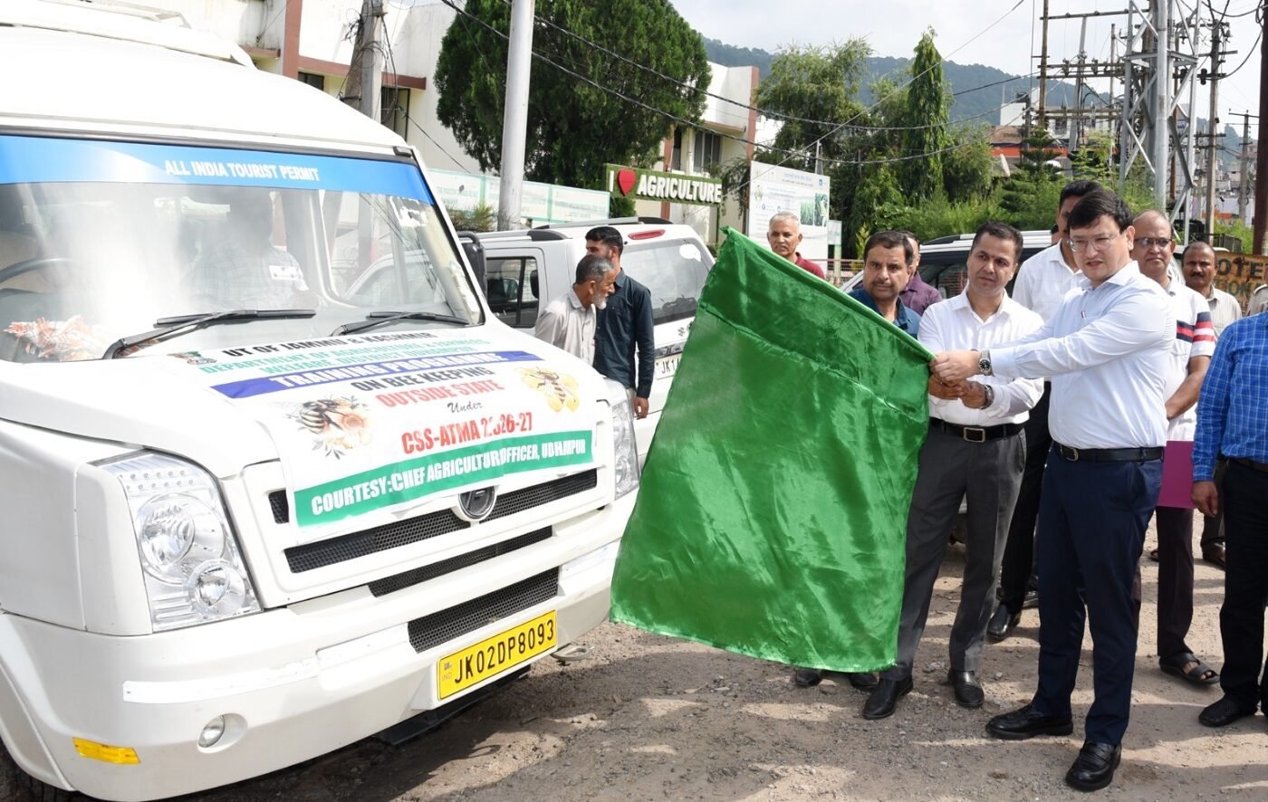 Minga sends 25 Udhampur farmers on exposure visit to Pathankot