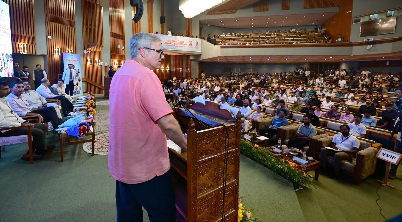 CM Omar promises financial help, improvement in sports infra