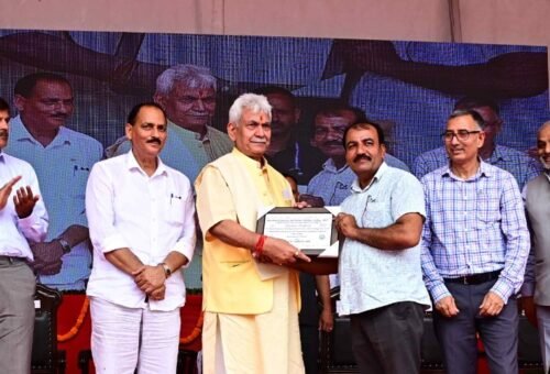 Border villages are frontline of India’s identity; LG Sinha