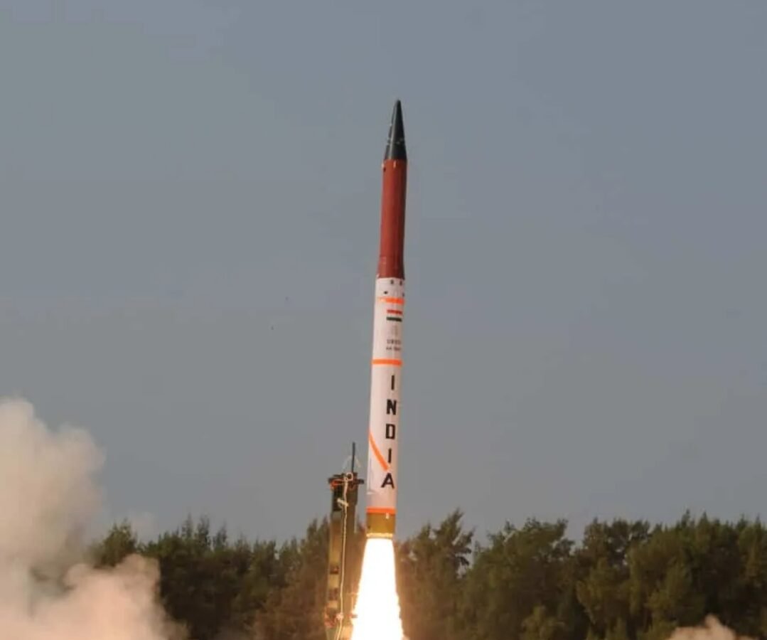 Agni 4 ballistic missile successfully test fired