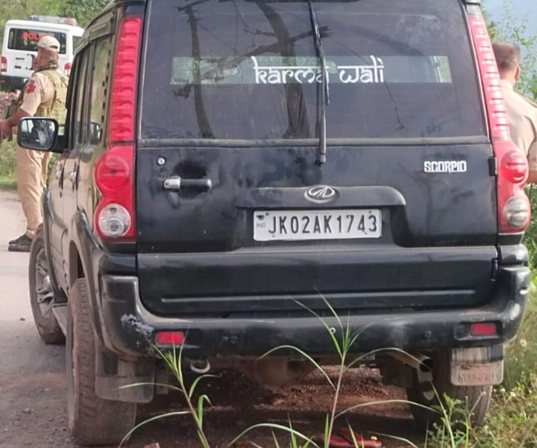 Suspicious Scorpio jumps security check in Ramban, seized after massive search