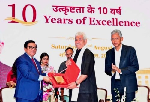JK LG asks IIM Jammu to aim among world’s best