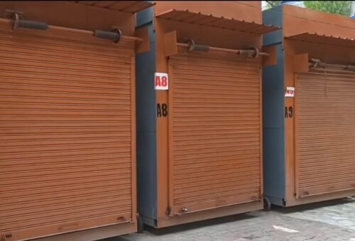 JMC Commissioner Inspects Modern Food Zone Coming Up at Gandhi Nagar