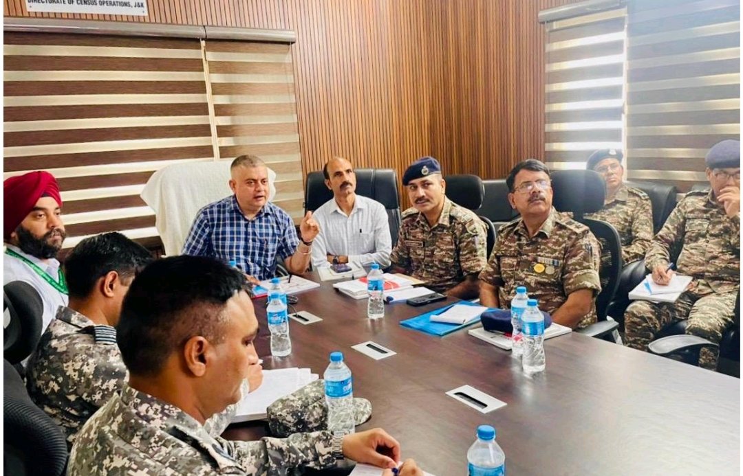 CPCO Amit Sharma holds strategic meeting with Defence, CAPF and other agencies for Population Enumeration in Special Charges for Census 2027