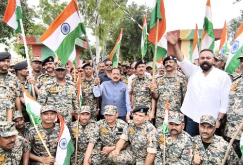 Dr. Jitendra leads ‘Tiranga Yatra’ upto Zero Line on Indo-Pak International Border;