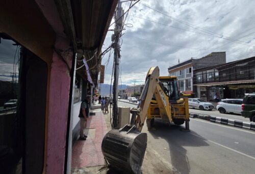 Joint Anti-Encroachment Drive Conducted Along Singey Namgyal Chowk–Airport Road in Leh