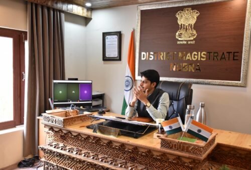 Ensure timely completin of 33 KV Diskit–Chulungka power line; Nubra DC