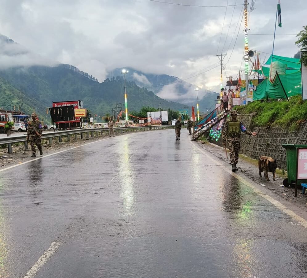 Amarnath Yatra suspended, Chari Yatra to mark culmination on August 28