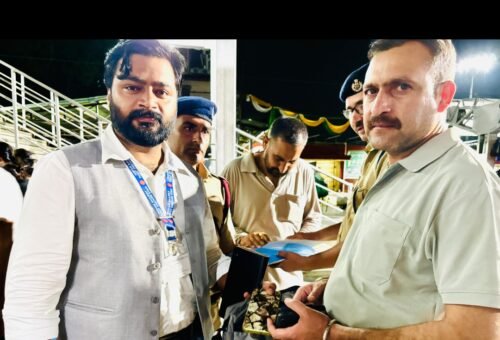 Ticket checking staff returns passenger’s  bag