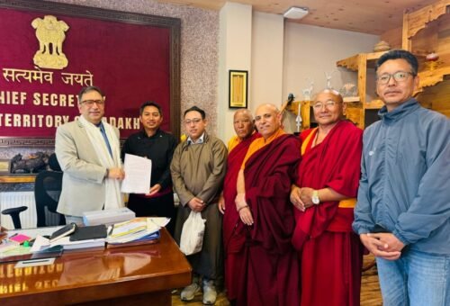 Former MP JTN urges Ladakh Administration to strengthen institutional support for Bhoti language