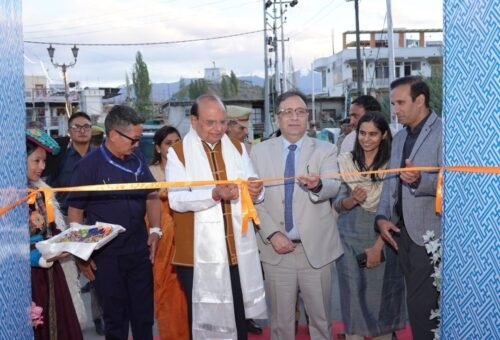Saxena kicks off LRLM-SARAS Mela in Ladakh