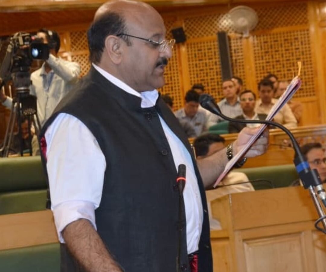 Exemption for manual customary extraction of sand, silt and clay stands withdrawn in line with Supreme Court directions: Dy CM
