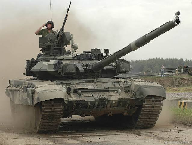Defence ministry inks Rs 586 crore contract for T-72 & T 90 tanks
